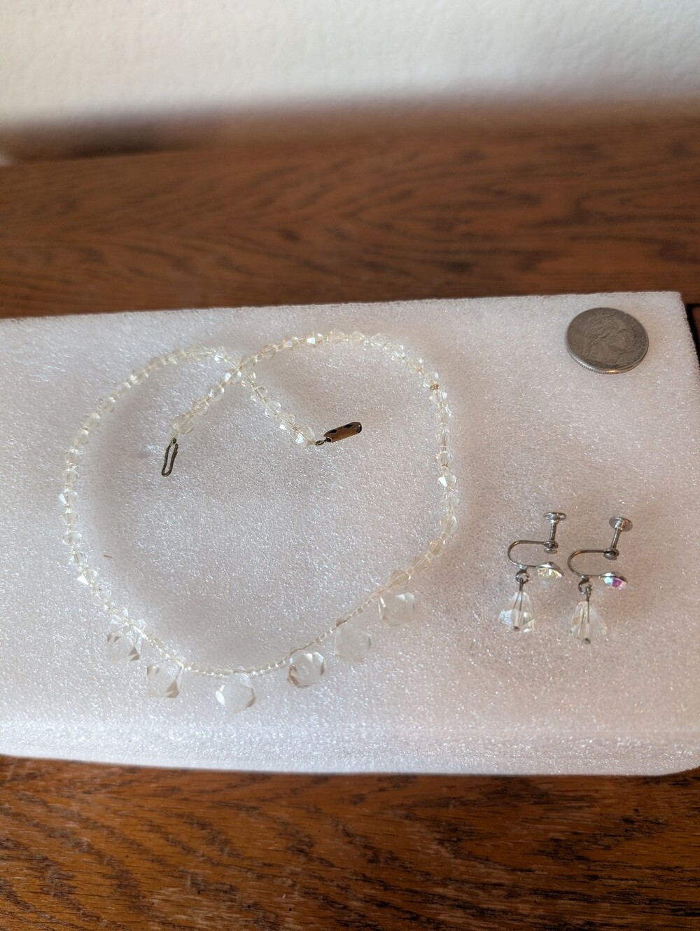 17 Inch Crystal Bead Women's Necklace With Matching Screw On Earrings - Clear